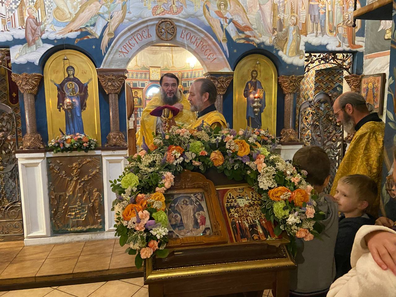Литургия в Знаменской церкви